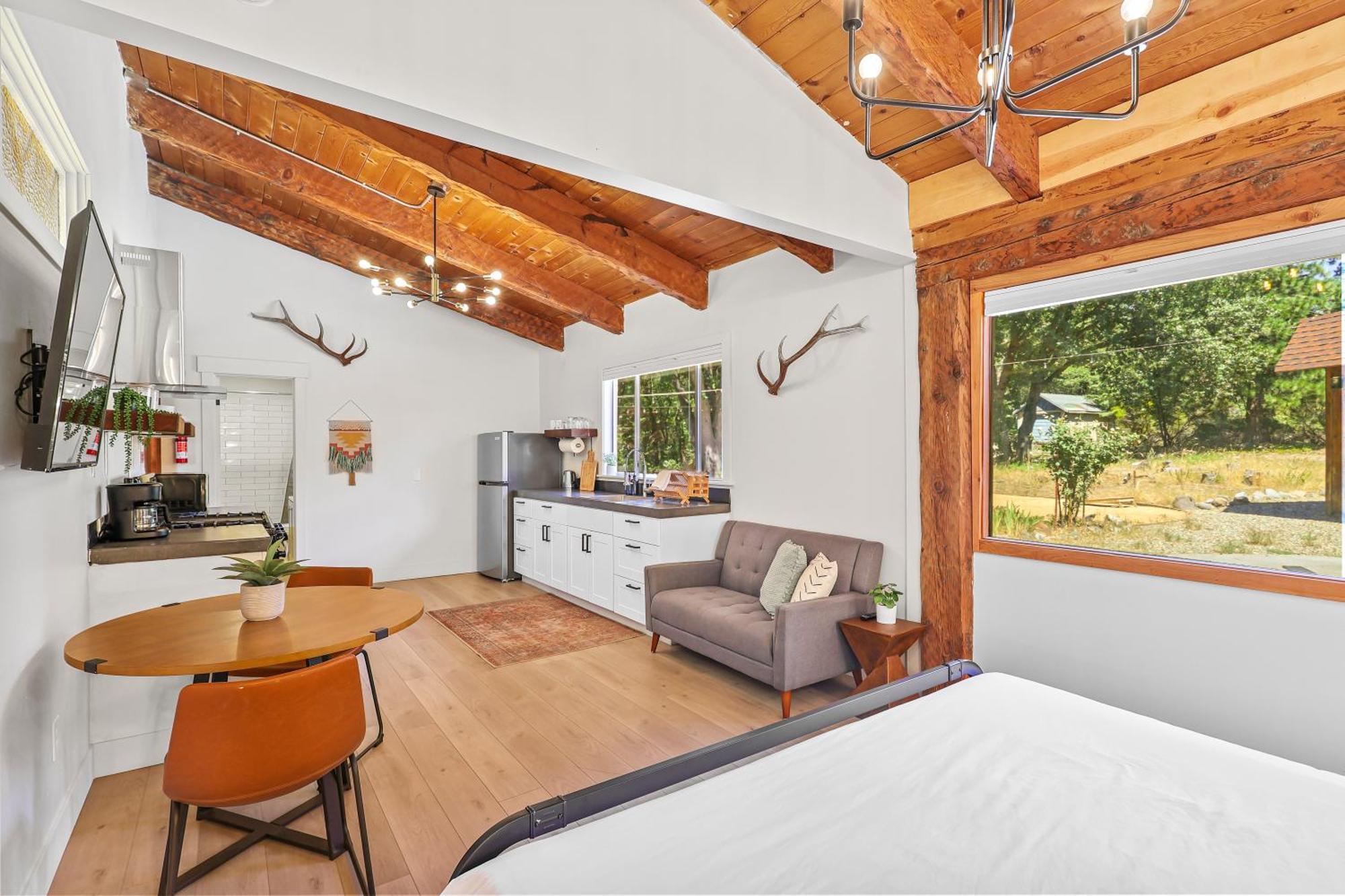 Basecamp Lodge Mount Shasta Bilik gambar