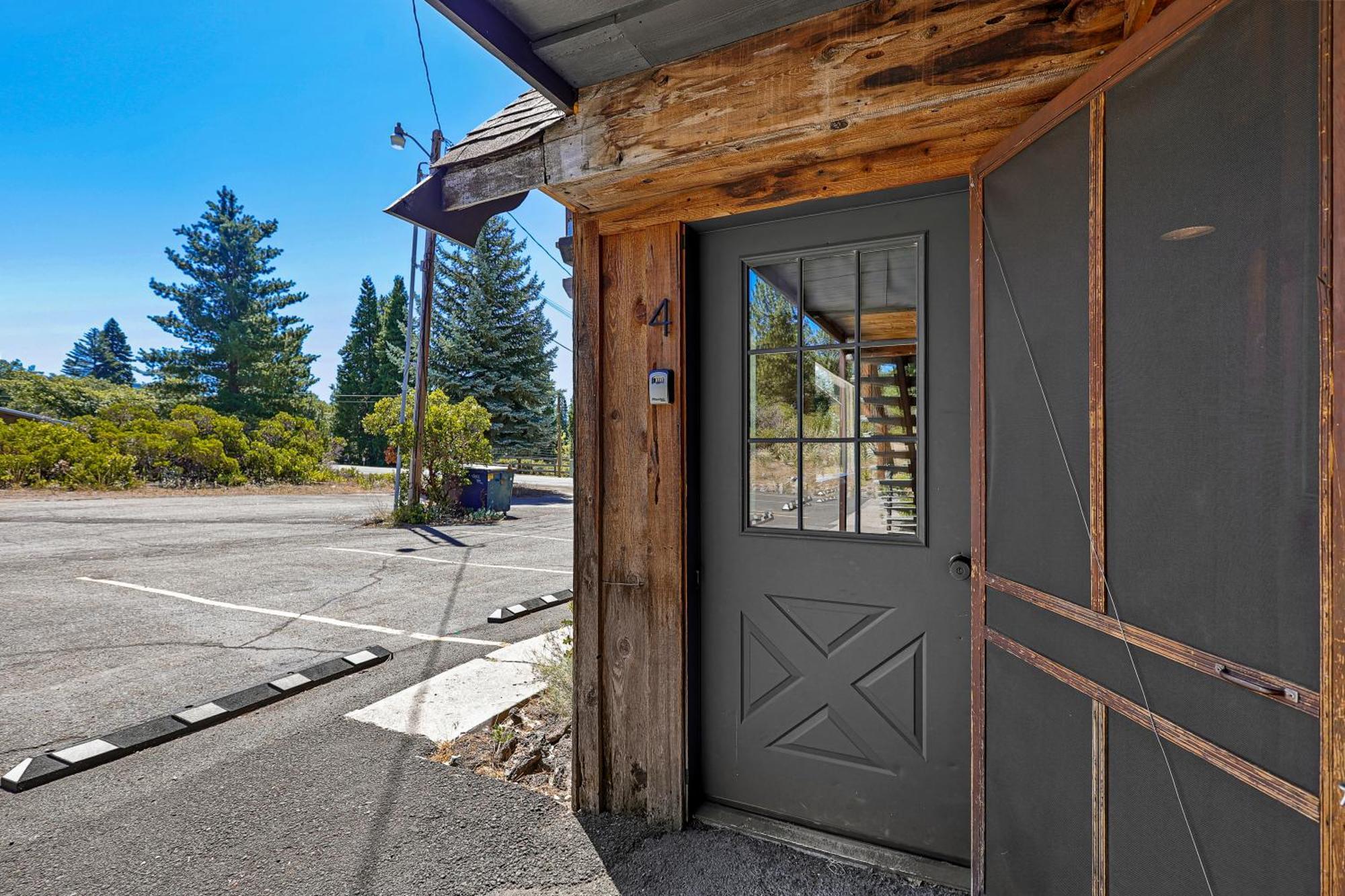 Basecamp Lodge Mount Shasta Bilik gambar