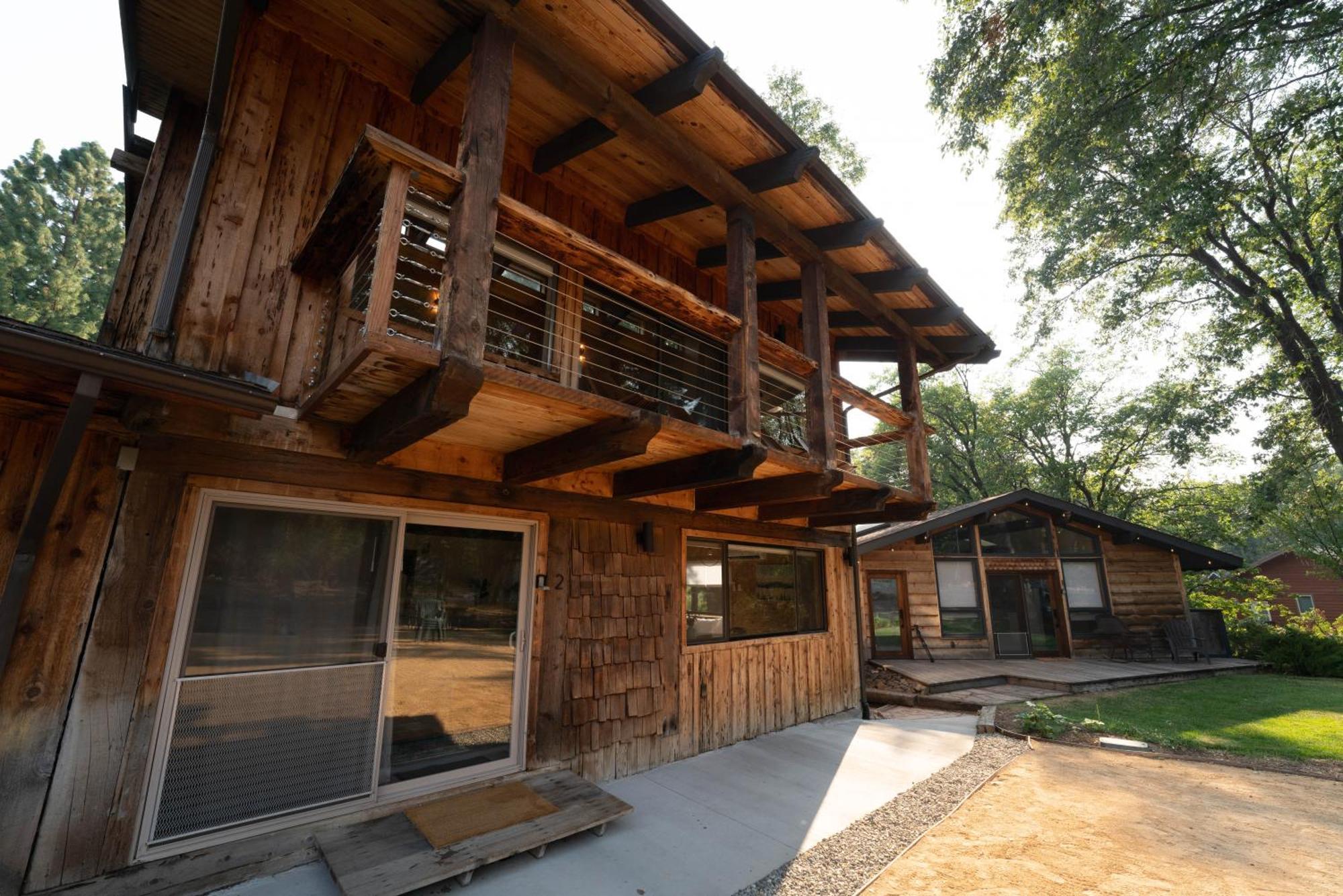 Basecamp Lodge Mount Shasta Luaran gambar