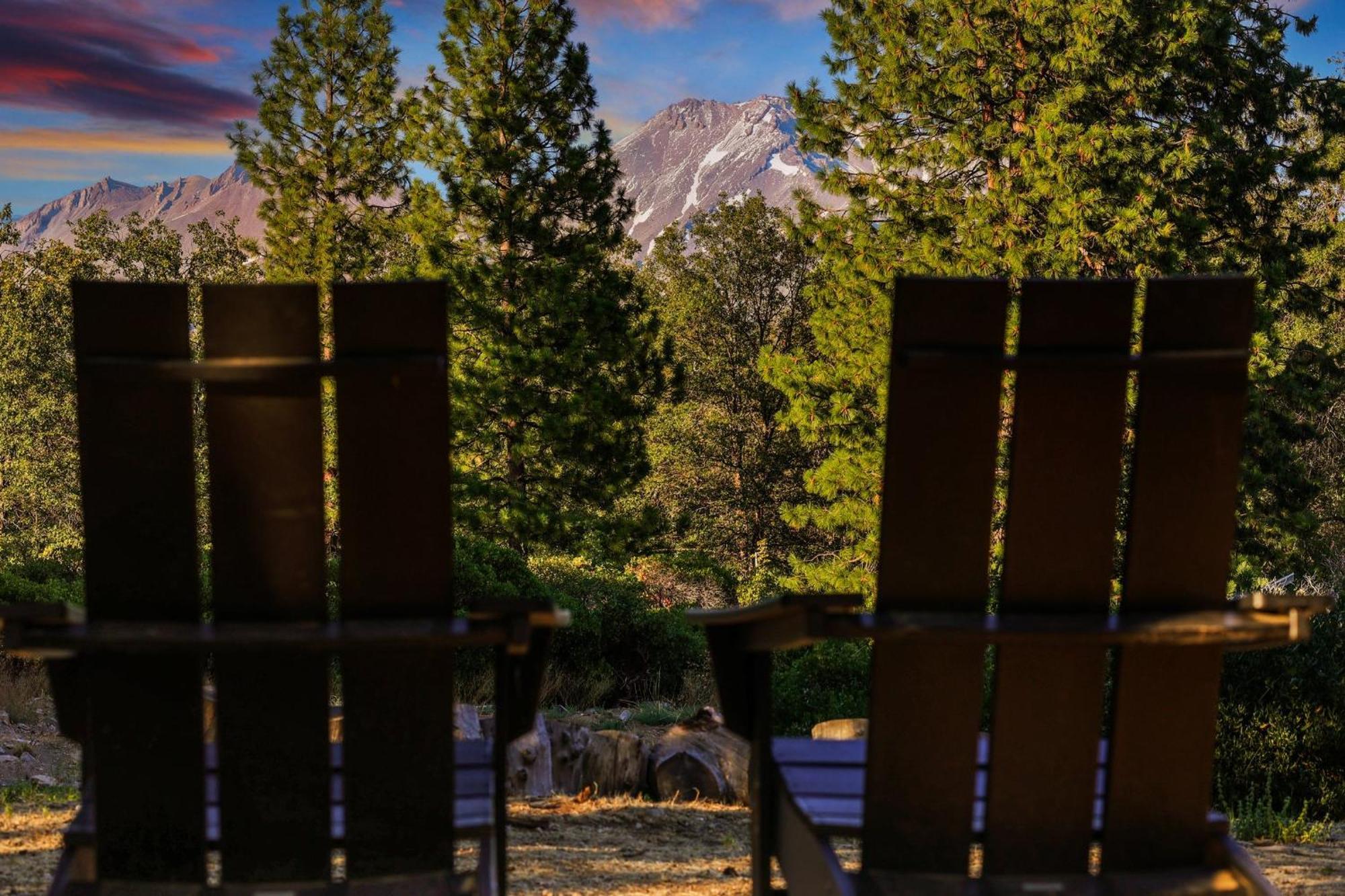 Basecamp Lodge Mount Shasta Luaran gambar